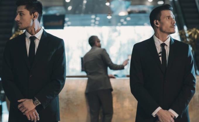 成都保鏢公司雇傭司機保鏢貴嗎？