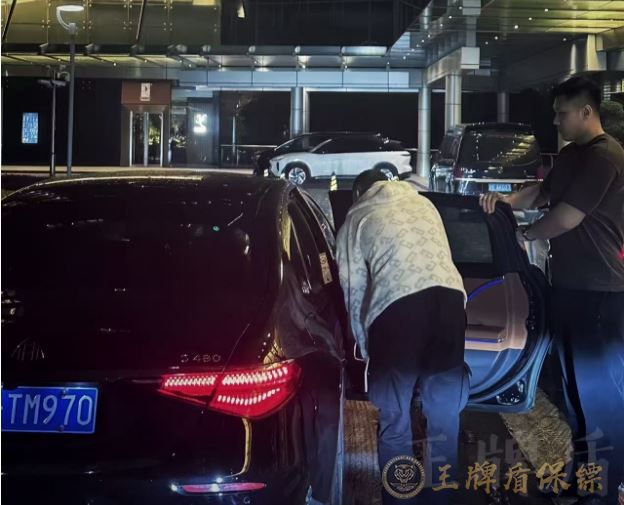 王牌盾司機保鏢護航旅游團春日踏青安全案例
