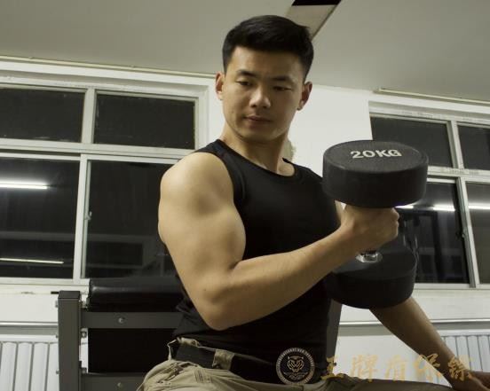 保鏢真的會(huì)拼命嗎？職業(yè)保鏢的職責(zé)與底線分析